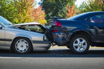 accidente entre dos autos